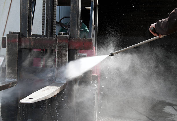 Best Concrete Pressure Washing  in Mineral Wells, TX